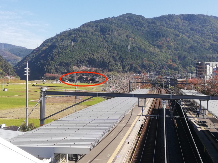 トロッコ亀岡駅からJR馬堀駅への移動：JR馬堀駅からの風景