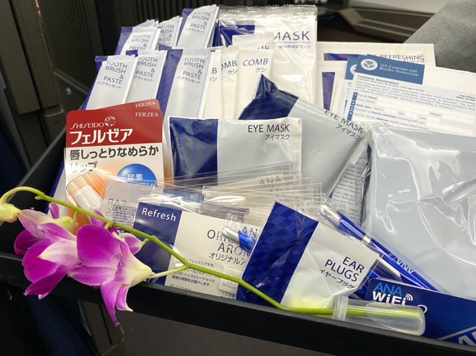 ANAファーストクラス：アメニティー（トレイ）