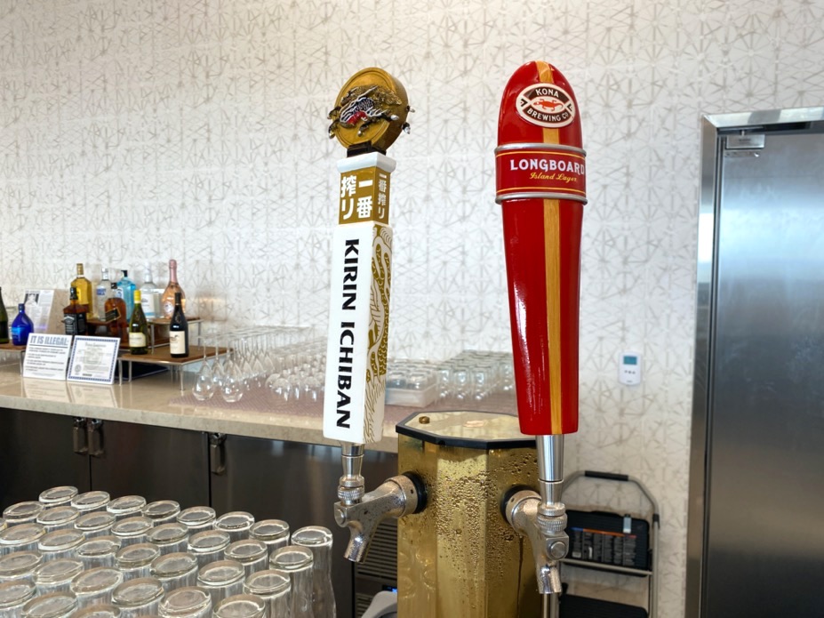 ホノルル空港「ANAラウンジ」のビールサーバー