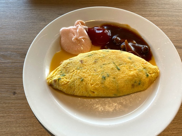 オキナワ マリオット リゾート＆スパの朝食「クワッチー」：オムレツ