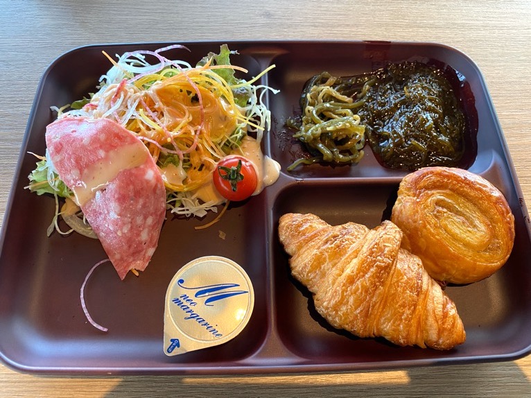 オキナワ マリオット リゾート＆スパの朝食「クワッチー」：前菜