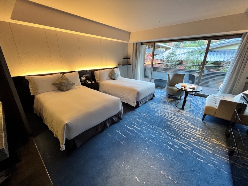 翠嵐ラグジュアリーコレクションホテル京都の客室（月の音）：寝室（全体像1）