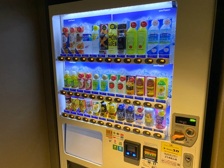 東京ベイ潮見プリンスホテル「自動販売機」：自動販売機