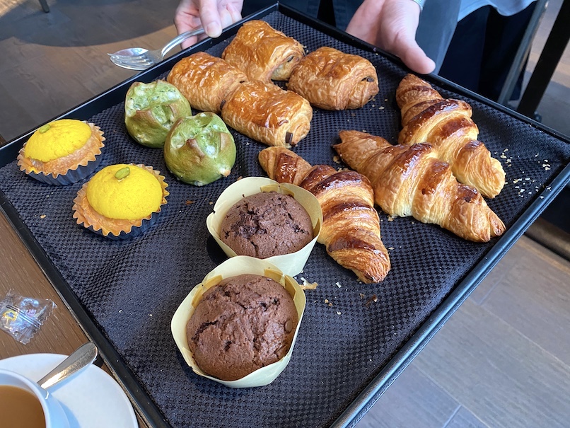 ザ・リッツ・カールトン東京の朝食：ベーカリー（ワゴン）