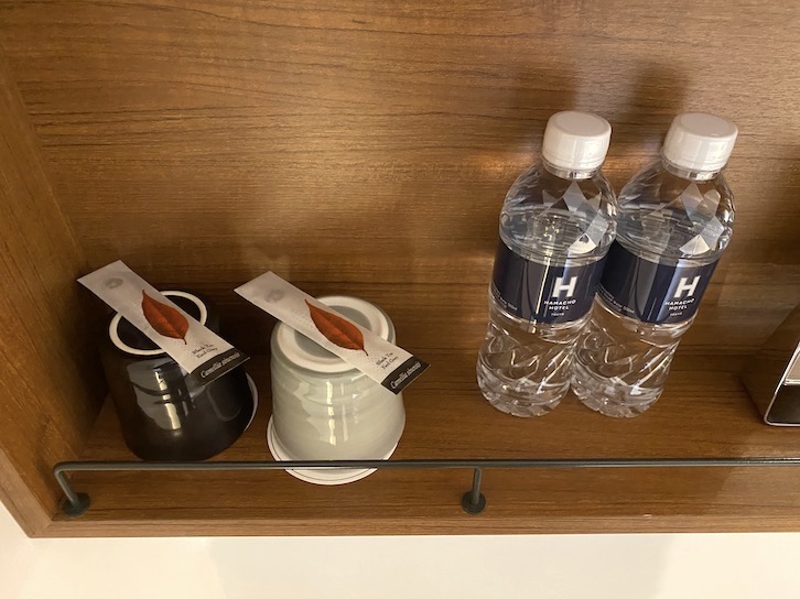 HAMACHO HOTEL（浜町ホテル）の客室：水＆紅茶