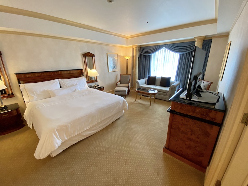 ウェスティンホテル東京：デラックススイートの客室（2）