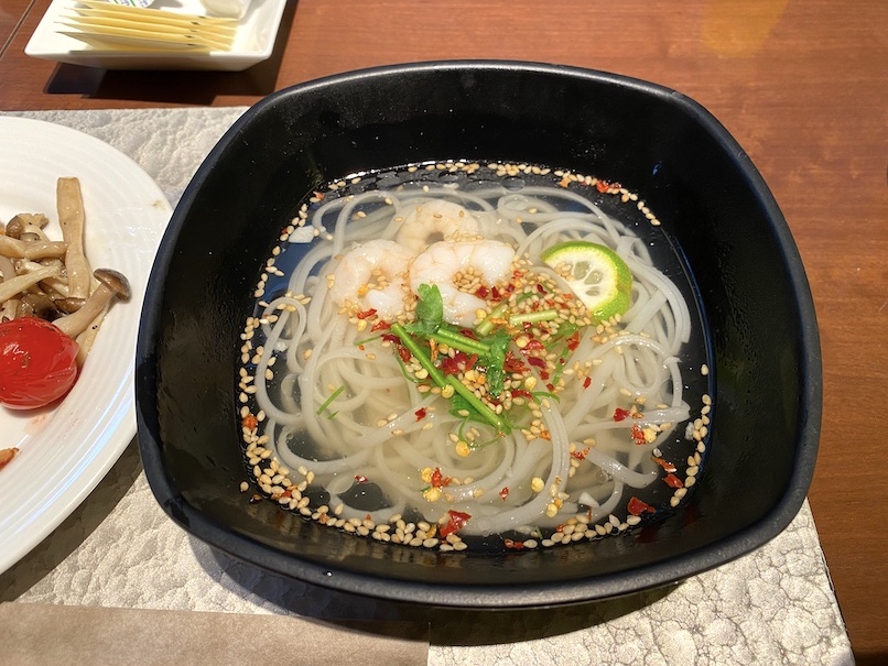 コートヤード銀座の朝食：実食（フォー）
