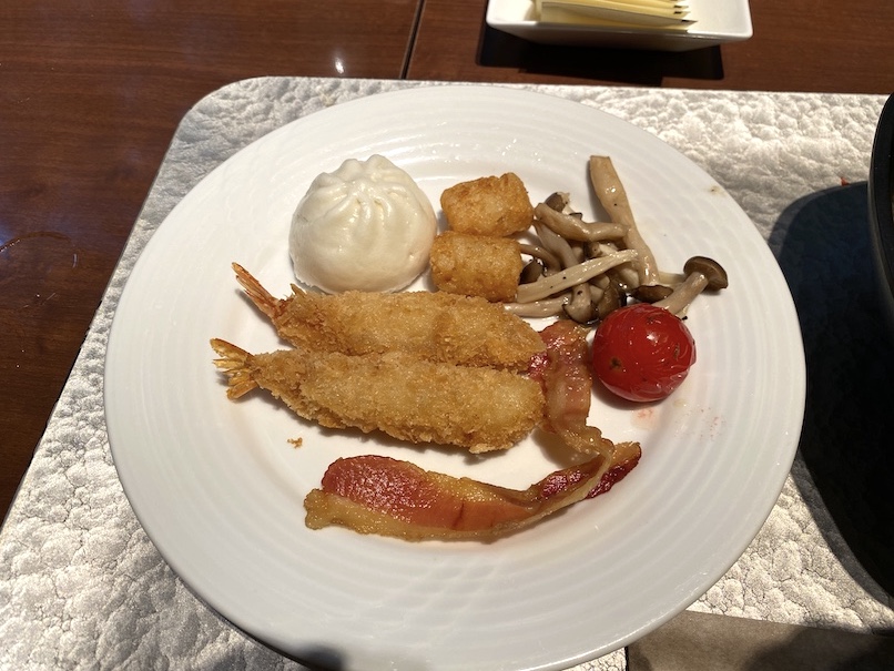 コートヤード銀座の朝食：実食（ホットミール）