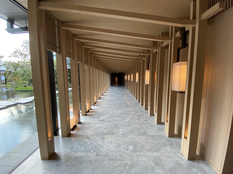 HOTEL THE MITSUI KYOTO（ホテルザ三井京都）の館内：廊下（ロビーフロア）