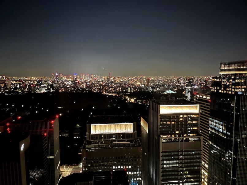 アマン東京 客室（パレスガーデンビュー）：眺望（夜景）