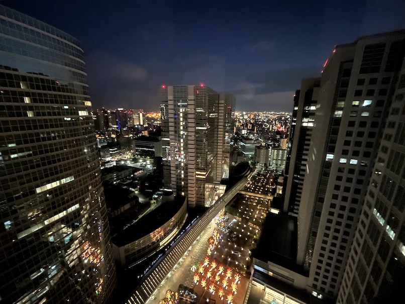ストリングスホテル東京インターコンチネンタル：客室（夜景）