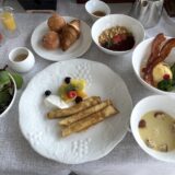 ザ・カハラ・ホテル＆リゾート横浜の朝食をブログレポート！和食と洋食（ハワイアンブレックファースト）をインルームダイニングで堪能！