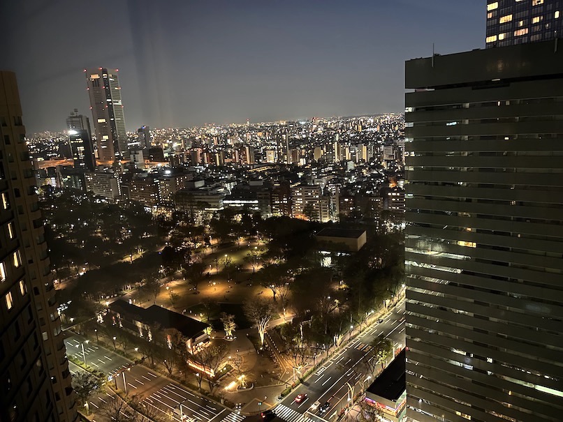 ヒルトン東京（新宿）の客室（ジュニアスイート）：夜景
