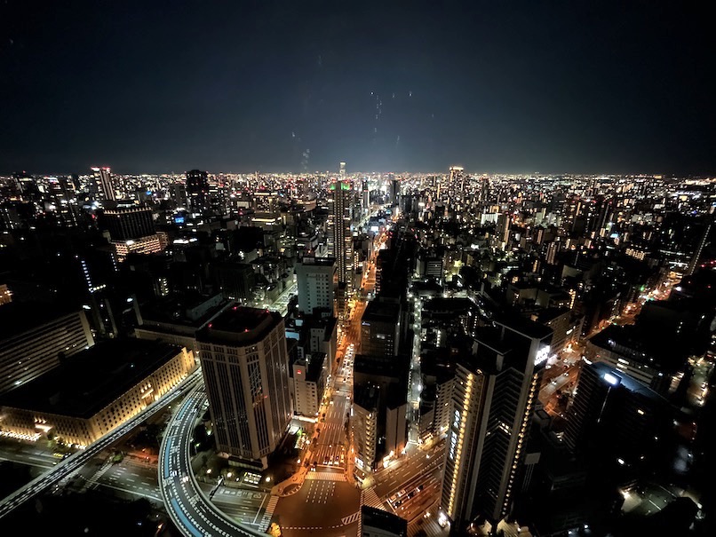 コンラッド大阪の客室（エグゼクティブルーム）：夜景