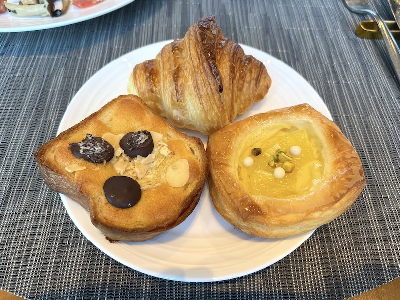 コンラッド大阪の朝食：実食（パン）