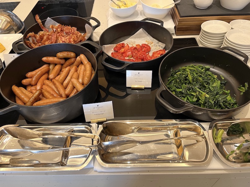 JWマリオット奈良の朝食：フードの品揃え（ホットミール1）