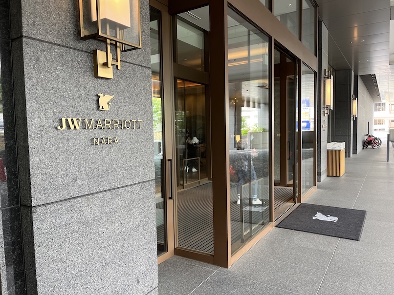 JWマリオット奈良：ホテルの正面エントランス