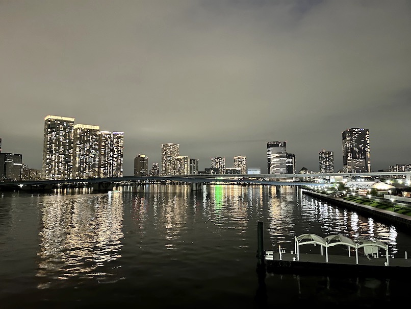 ラビスタ東京ベイの周辺散策：ベイサイドの夜景