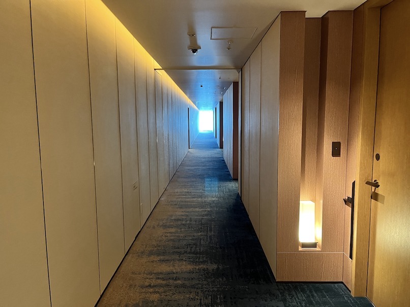 ウェスティンホテル横浜：客室フロア（内廊下）