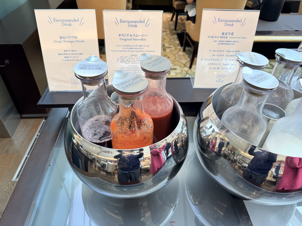 東京ステーションホテル「アトリウム」:朝食ビュッフェ(スムージー)