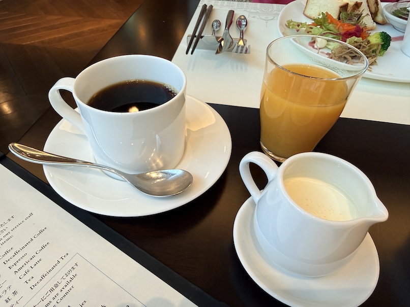 東京ステーションホテル「アトリウム」:朝食(ドリンク)