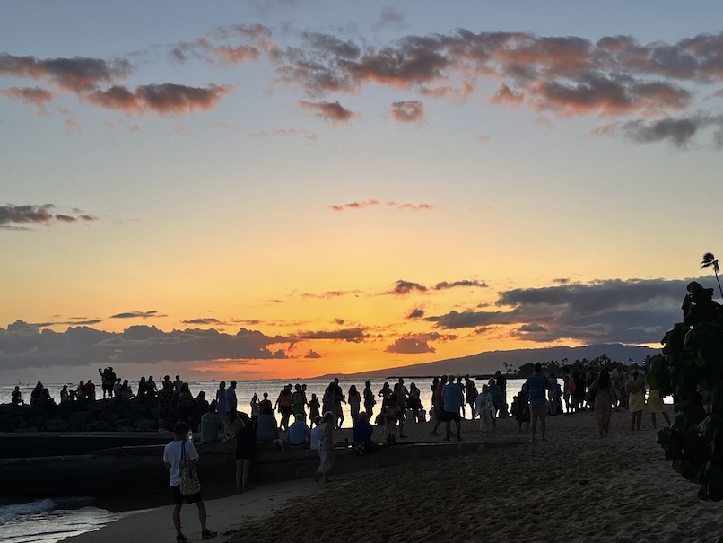 ステーキシャック周辺ビーチからの夕日