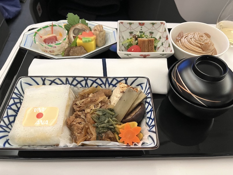 ANAビジネスクラス：機内食のフード（和食プレート）