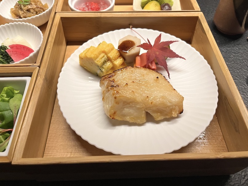星のや東京の朝食：和食（本日の焼き魚）