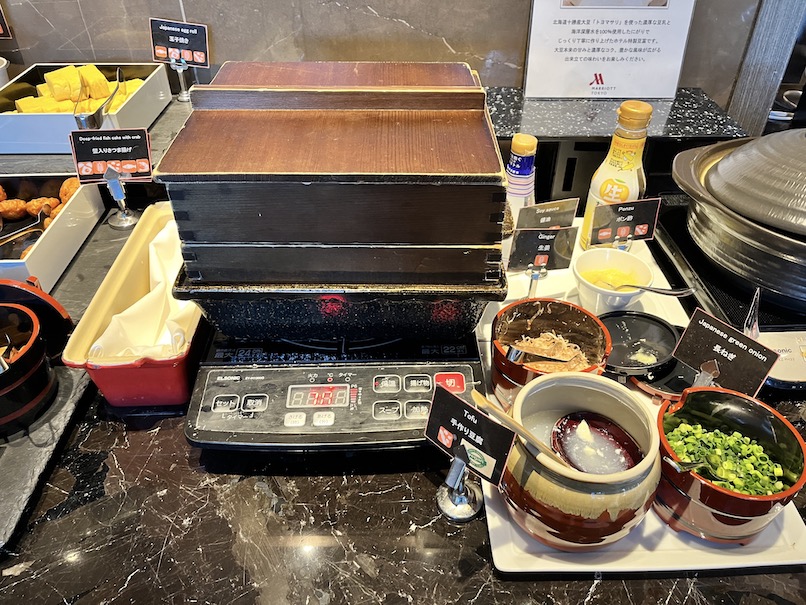 東京マリオットホテルの朝食ビュッフェ：フードの品揃え（豆腐）