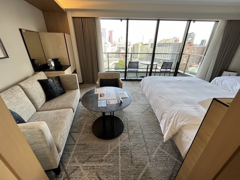 シェラトン都ホテル東京：客室（ラグジュアリールームの全体像1）