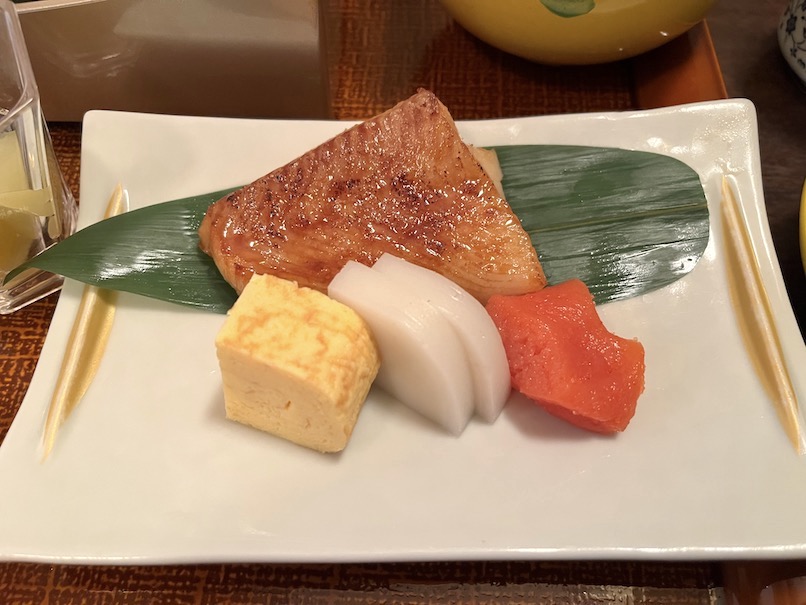 ザ・プリンス パークタワー東京の朝食：芝桜（和朝食御膳：魚料理）
