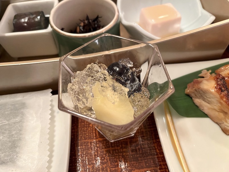 ザ・プリンス パークタワー東京の朝食：芝桜（和朝食御膳：水菓子）