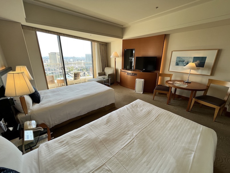 横浜ベイホテル東急の客室（エグゼクティブツインパークピュー）：寝室（全景2）