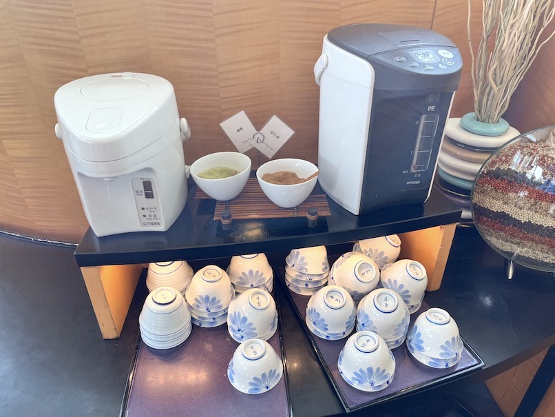 横浜ベイホテル東急の朝食：ドリンクカウンター5