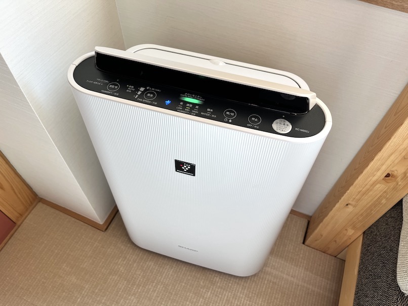 OMO5東京大塚の客室（やぐらルーム）：その他設備（加湿空気清浄機）
