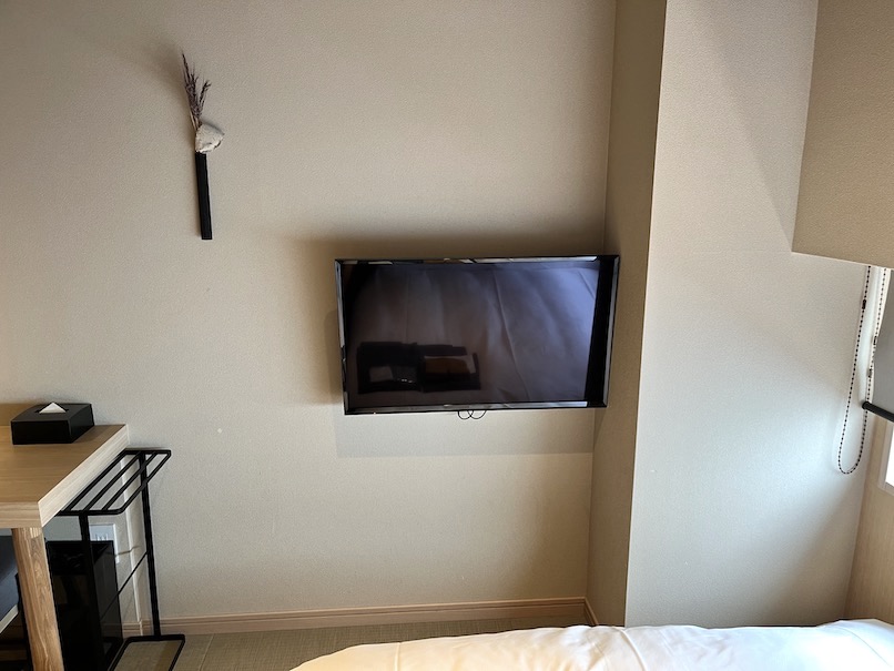 温泉旅館 由縁 新宿の客室：寝室（TV）