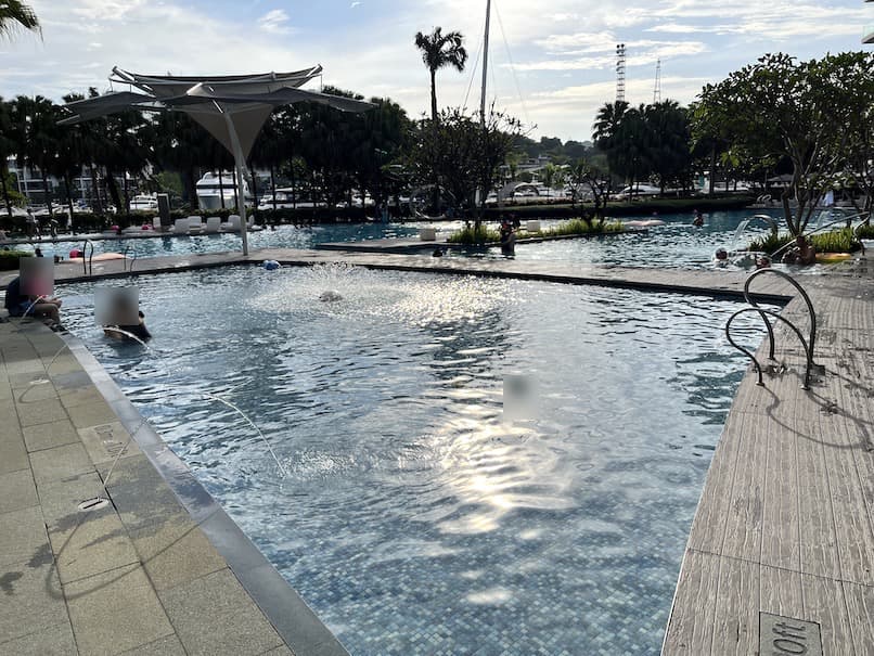 Wシンガポールのプール：子供プール（全景）