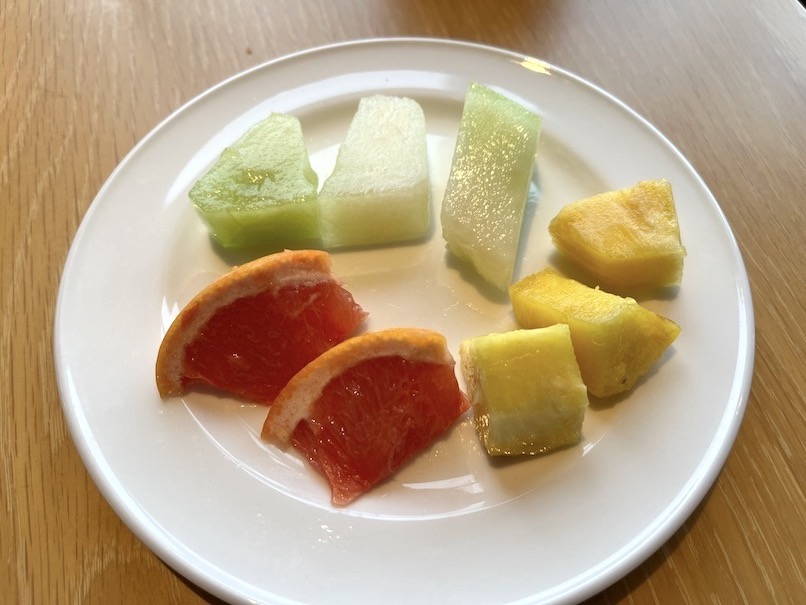 フォーポイントバイシェラトン名古屋の朝食：実食（フルーツ）