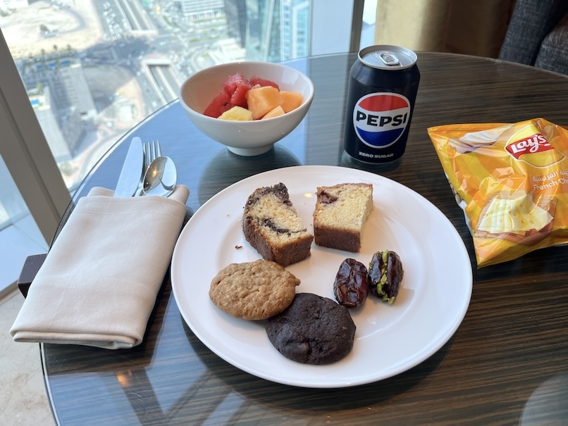 JWマリオット（ドバイ）のエグゼクティブラウンジ：アフタヌーンティー（実食）