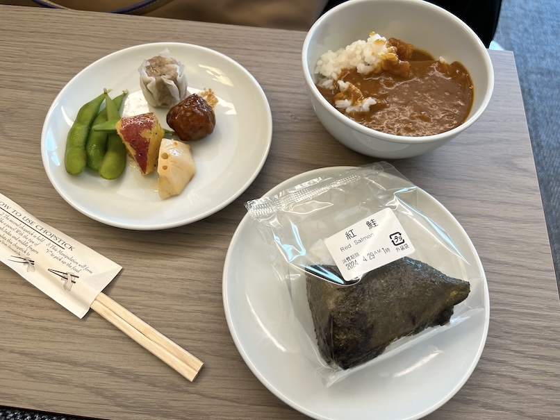 羽田空港第3ターミナル「SKY LOUNGE SOUTH」の実食