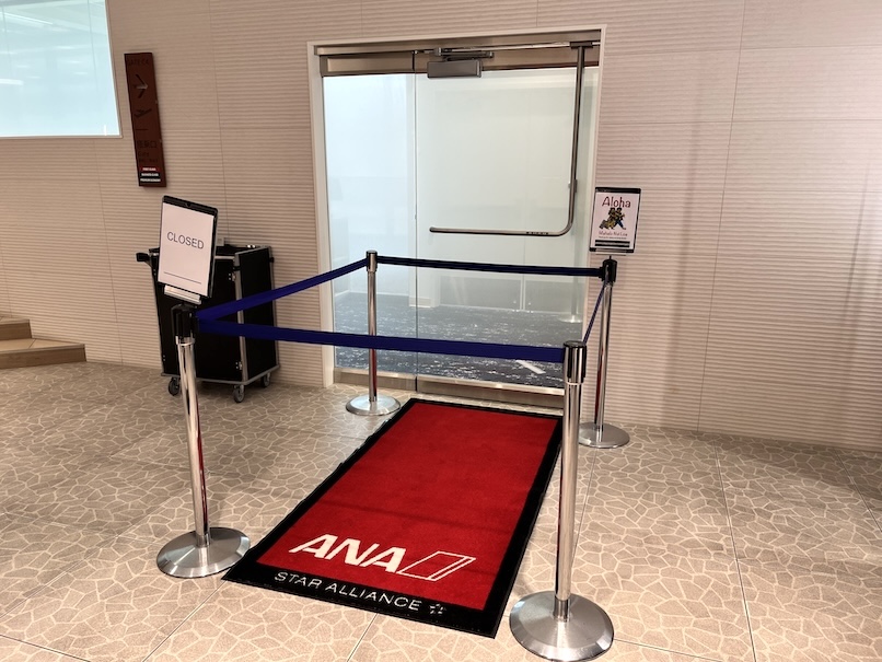 ホノルル空港「ANAスイートラウンジ」の全体像（搭乗ゲート）