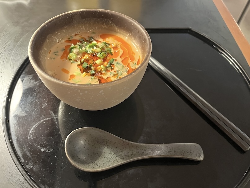 香港キャセイラウンジ「The Pier」：ヌードルバー（担々麺）