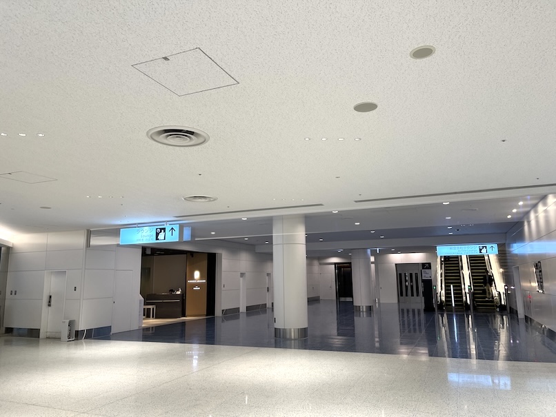 羽田空港第2ターミナル「パワーラウンジプレミアム」へのアクセス