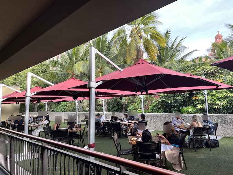 ザWラナイ（The W Lanai）の店内