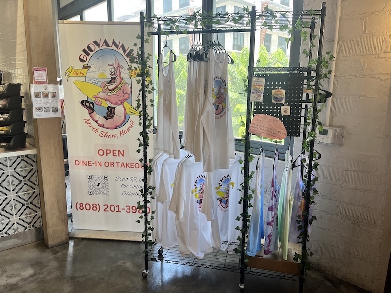 ジョバンニ（カカアコ店）のグッズ販売