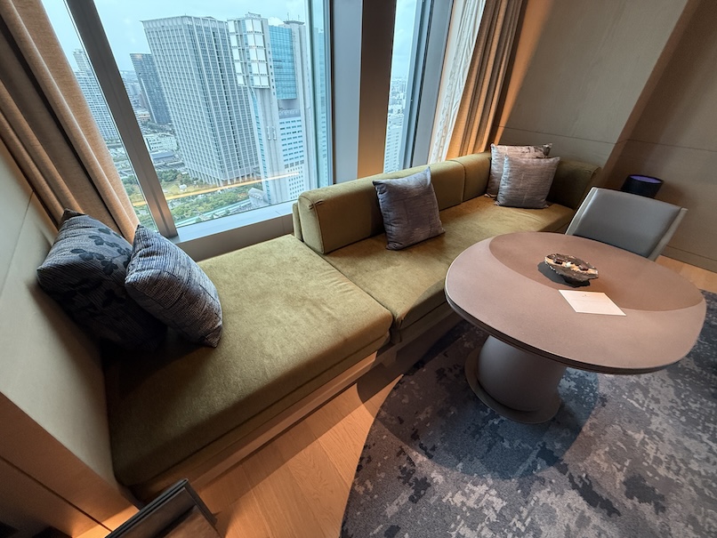 JWマリオットホテルの客室：ベッドルーム（ソファー）