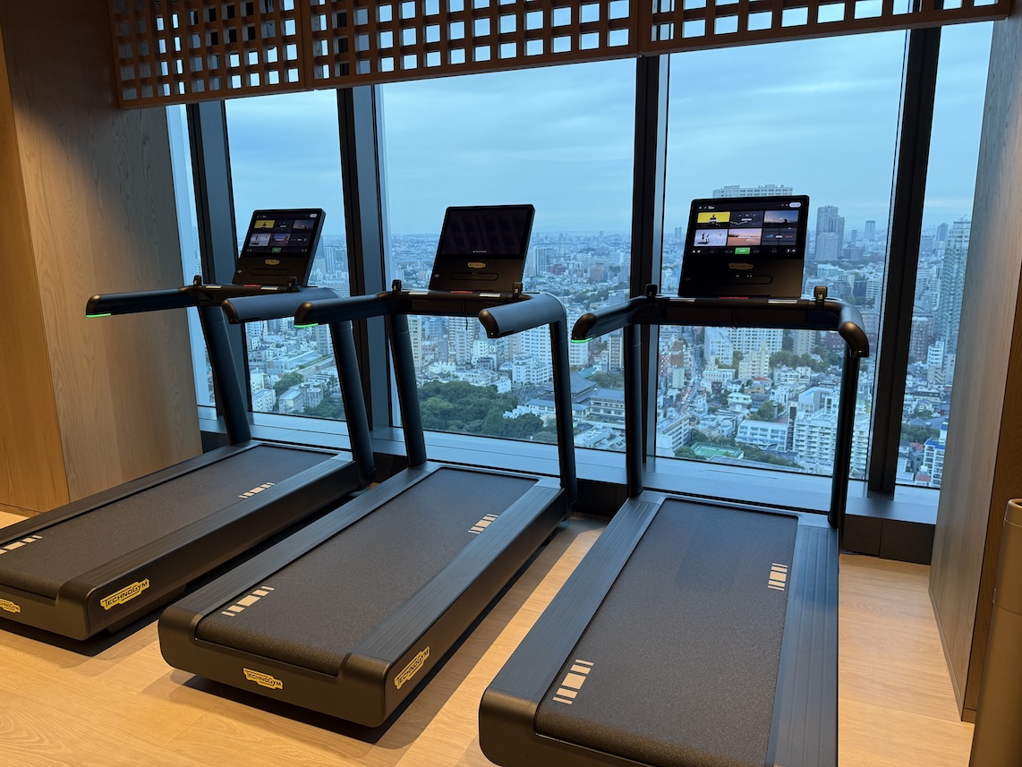 JWマリオットホテルのジム：ランニングマシン