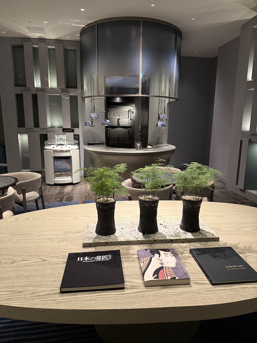 JWマリオットホテル：ロビー（クロワッサンバー）