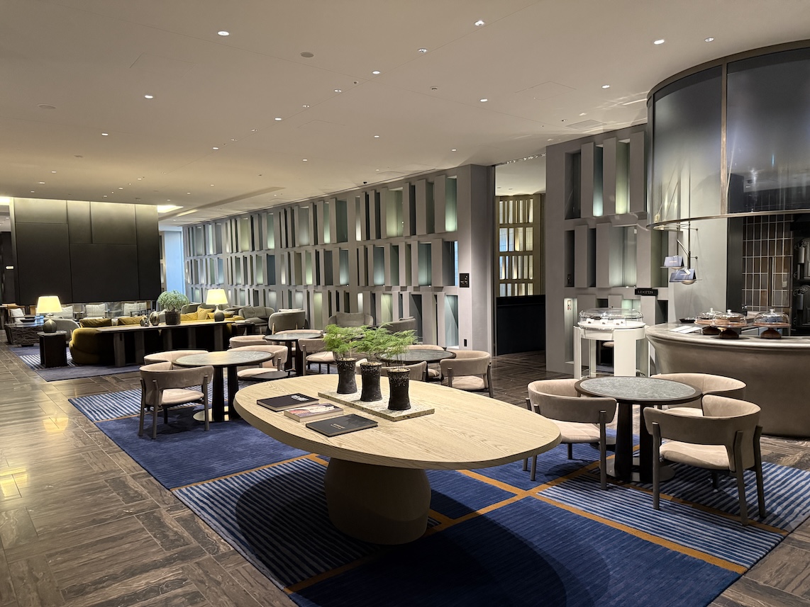 JWマリオットホテル：ロビー（全体像）