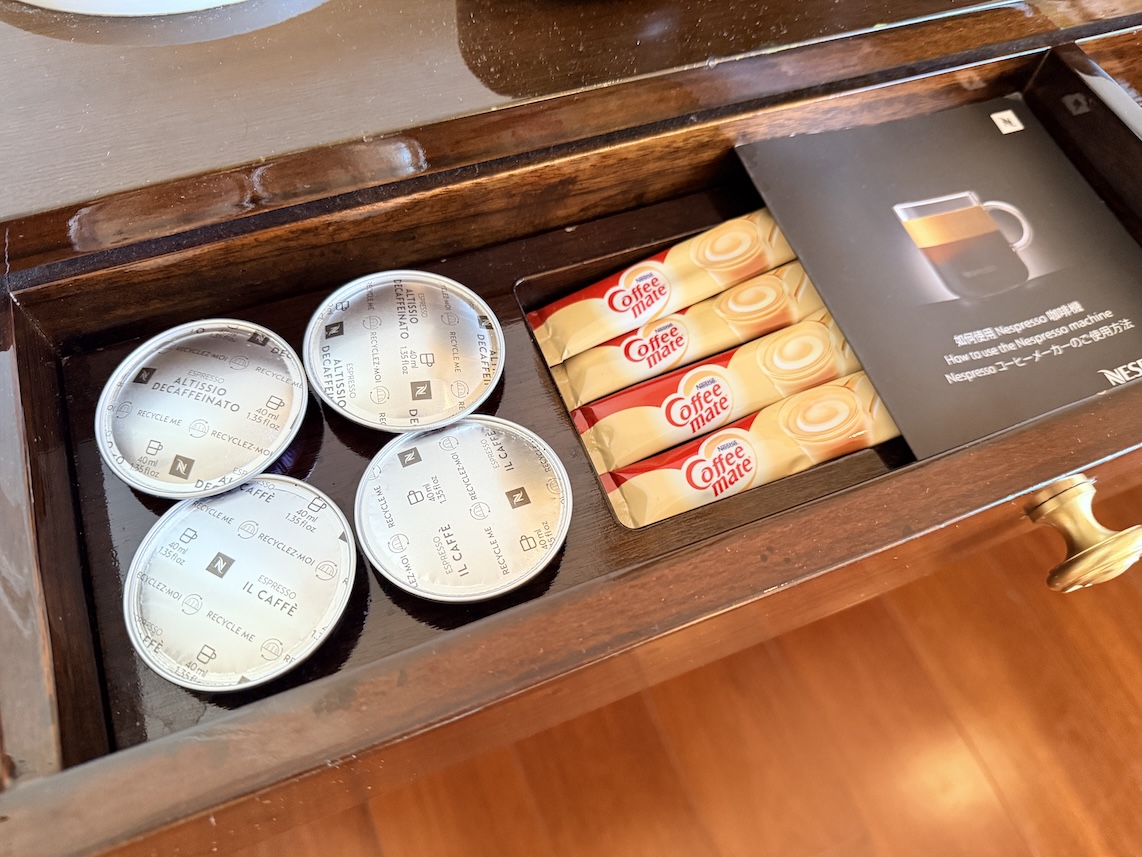 オークラプレステージ台北の客室:ミニバー(カプセル)